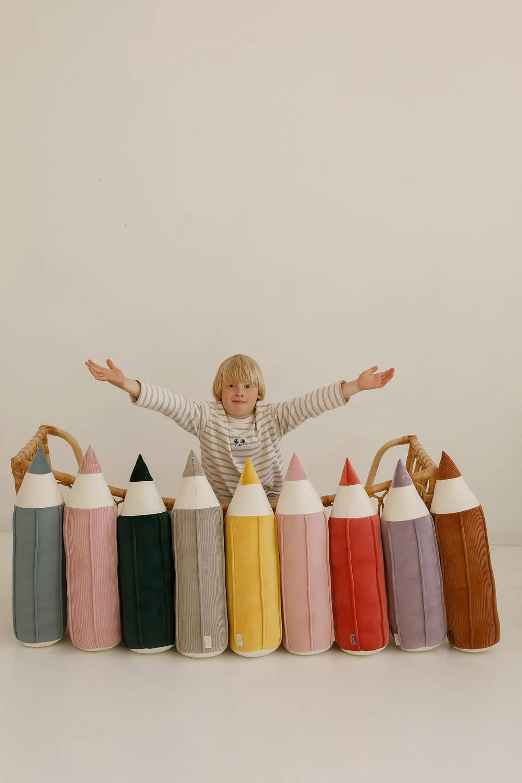 Crayon Playmat “Rainbow” – Colorful Kids Playroom & Back-to-School Decor