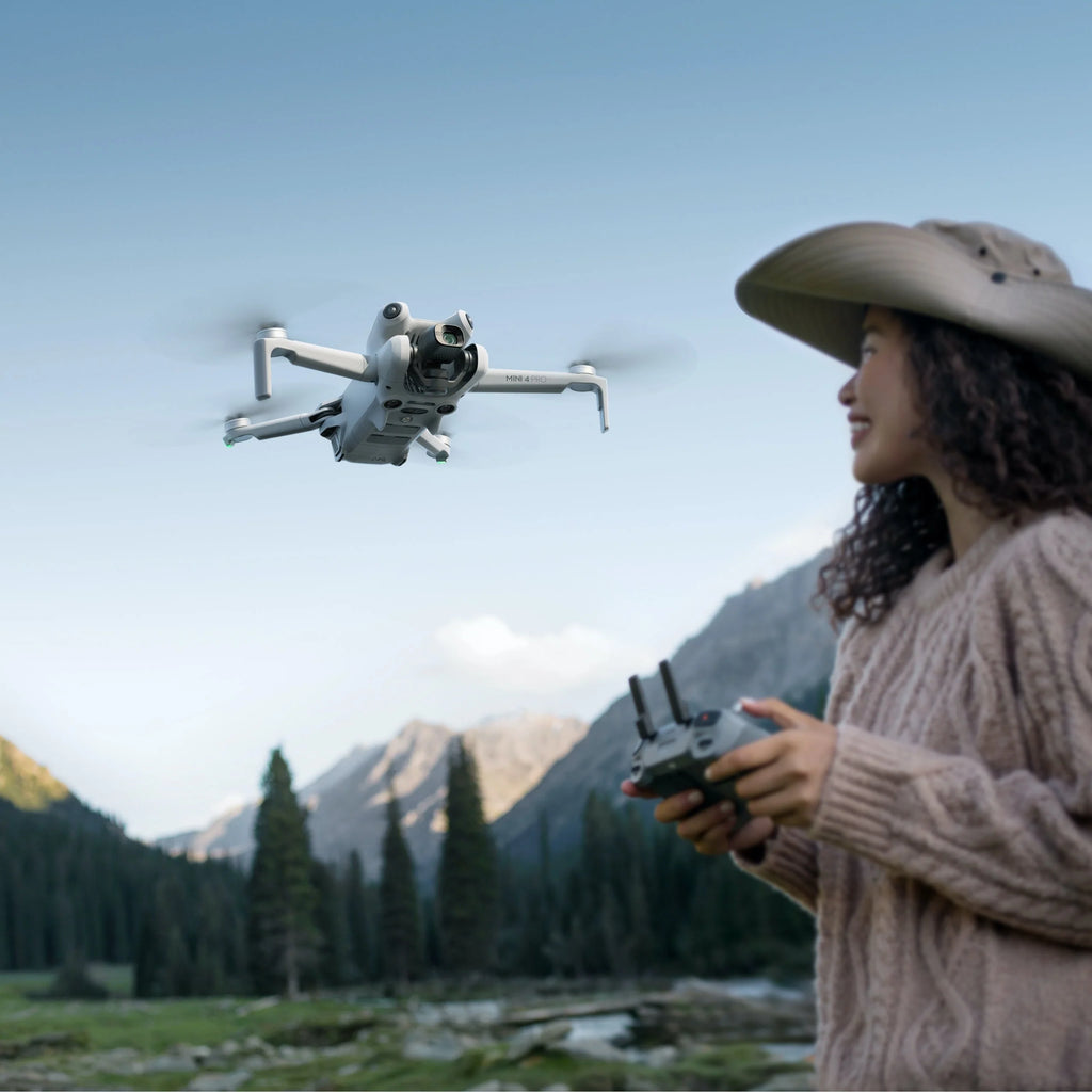 DJI Mini 4 Pro (DJI RC-N2) – Lightweight 4K Camera Drone