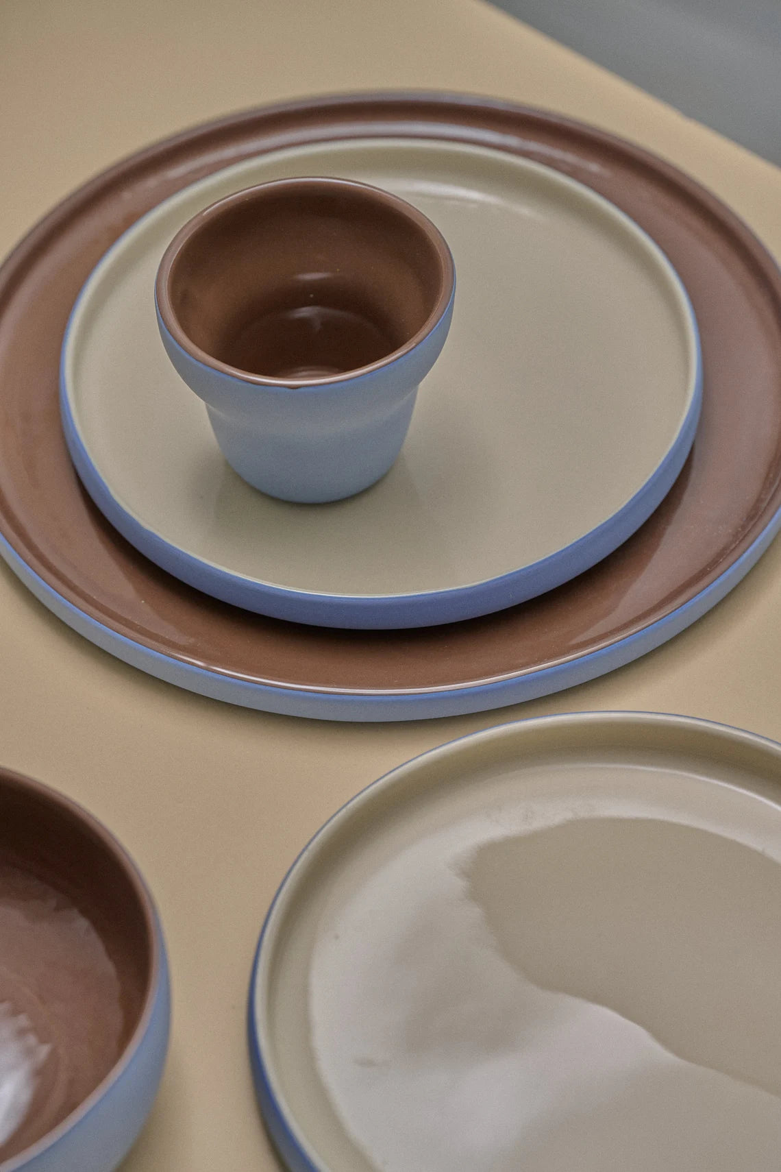 Handmade Porcelain Dinner Plate – Cappuccino Brown & Blue Rim